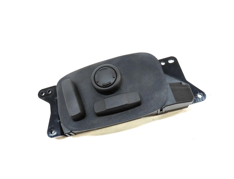 Thumbnail 3: 2020 LAND ROVER DISCOVERY SPORT (L550) FRONT RIGHT PASSENGER SEAT ADJUST SWITCH