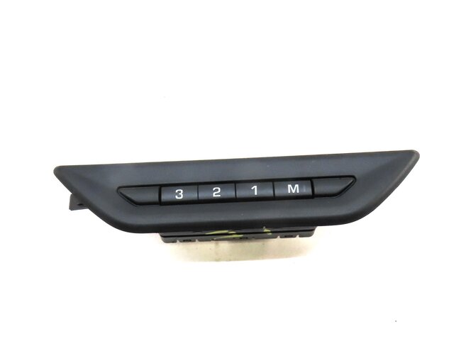 Thumbnail 3: 2020-2021 DISCOVERY SPORT (L550) FRONT LEFT DRIVER SEAT MEMORY SWITCH (BLACK)