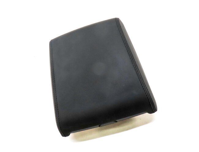 Thumbnail 3: 20-23 LAND ROVER DISCOVERY SPORT L550 FRONT CENTER CONSOLE ARMREST LID (BLACK)