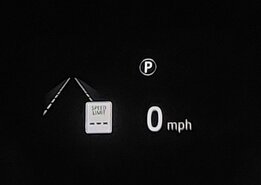 Thumbnail 1: 2019-2020 LAND ROVER DISCOVERY SPORT (L550) FRONT LEFT DASH HUD HEADS UP DISPLAY
