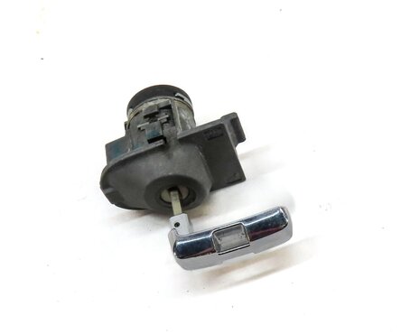 Thumbnail 3: 2020 LAND ROVER DISCOVERY SPORT L550 FRONT LEFT DRIVER DOOR LOCK CYLINDER & KEY