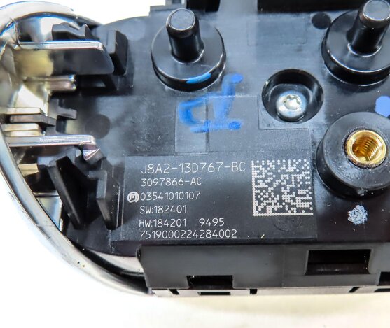 Thumbnail 6: 2020 LAND ROVER DISCOVERY SPORT (L550) RIGHT STEERING WHEEL SWITCH BUTTON