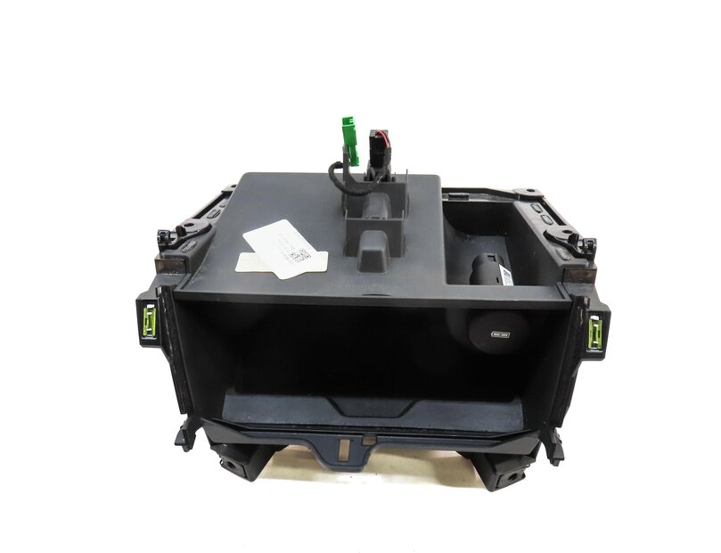 Thumbnail 2: 2020 DISCOVERY SPORT (L550) FRONT CENTER CONSOLE STORAGE CUBBY w/ USB PLUG