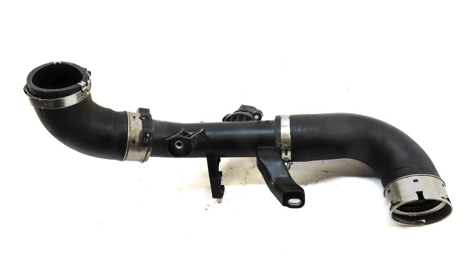 Thumbnail 6: 2020 LAND ROVER DISCOVERY SPORT L550 2.0L ENGINE INTERCOOLER INLET HOSE ASSEMBLY