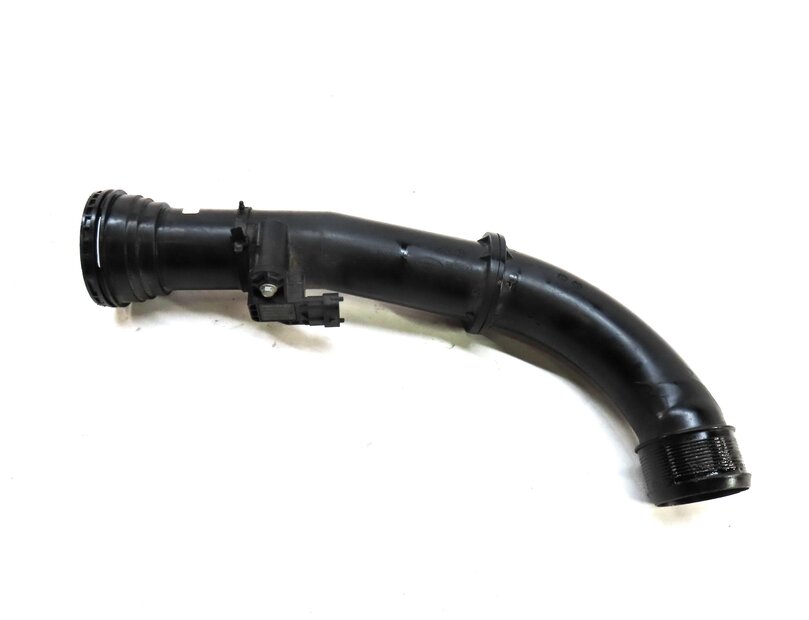 2020 LAND ROVER DISCOVERY SPORT (L550) 2.0L ENGINE INTERCOOLER OUTLET HOSE