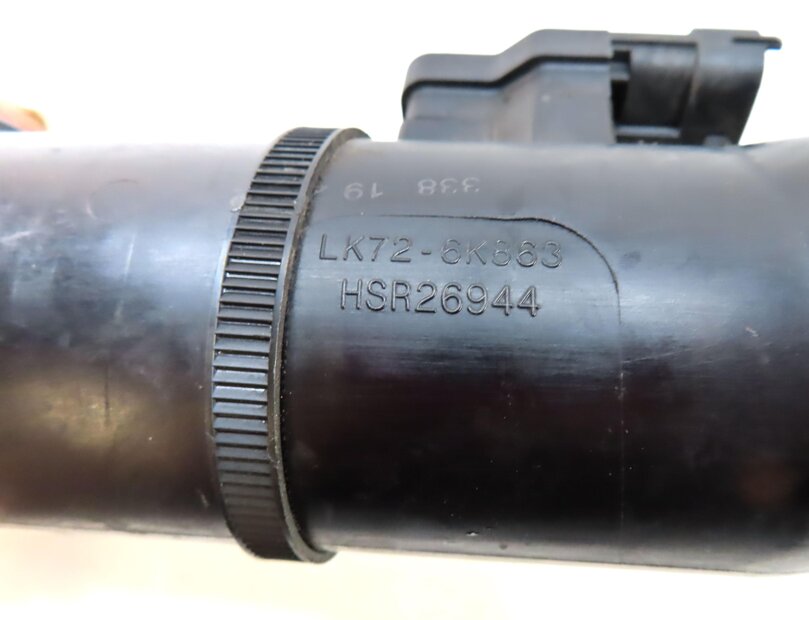 Thumbnail 7: 2020 LAND ROVER DISCOVERY SPORT (L550) 2.0L ENGINE INTERCOOLER OUTLET HOSE