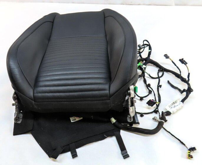 Thumbnail 2: 2020 DISCOVERY SPORT (L550) FRONT RIGHT UPPER HEATED SEAT CUSHION EBONY BLACK