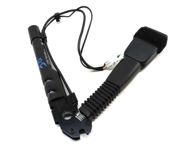 Thumbnail 4: 12-19 BMW 2 3 4 M3 (F22 F32 F33 F34 F36) FRONT RIGHT PASSENGER SEATBELT RECEIVER