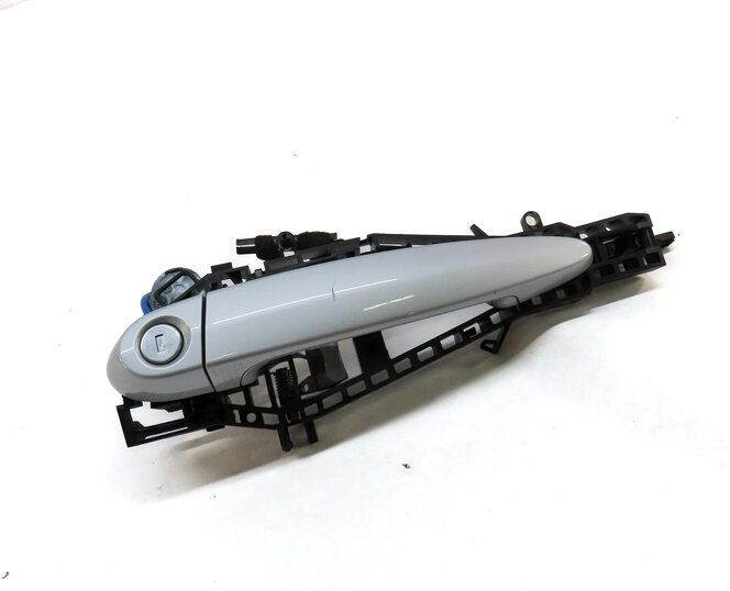Thumbnail 3: 14-21 BMW 2 SERIES (F22) FRONT LEFT DRIVER EXTERIOR COMFORT DOOR HANDLE (SILVER)
