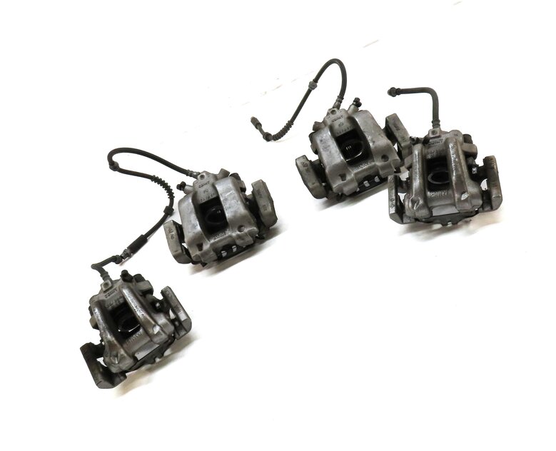 Thumbnail 3: 2012-2020 BMW 2 / 3 / 4 SERIES (F22 F30 F32) FRONT & REAR BRAKE CALIPER SET-4