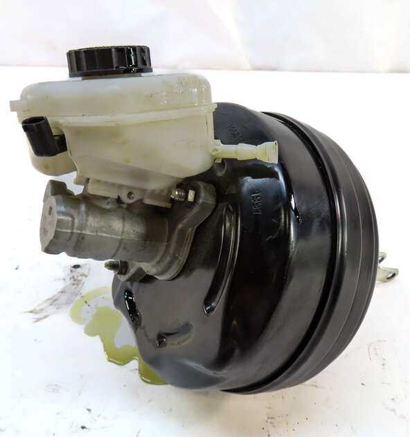 Thumbnail 4: 16-20 2 3 4 F22 F30 F32 POWER BRAKE BOOSTER w/ MASTER CYLINDER (w/o SPORT BRAKE)
