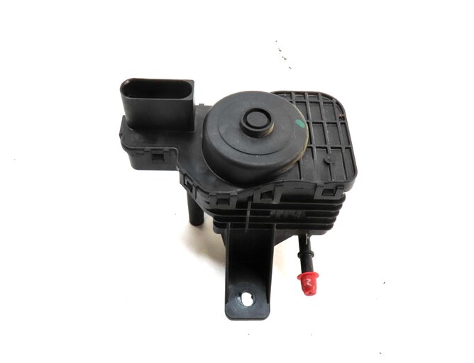 Thumbnail 4: 2009-2011 BMW X5 335D (E70 E90) 3.0L M57Y DIESEL EMISSION FLUID TRANSFER PUMP