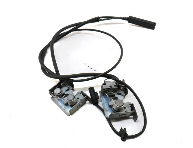 Thumbnail 2: 2012 BMW X5 (E70) FRONT LEFT & RIGHT HOOD LOCK LATCH SET 2 w/ CABLE