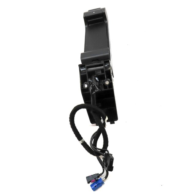 Thumbnail 3: 2012 BMW X5 E70 FRONT CENTER CONSOLE SNAP IN CELL PHONE CHARGE CRADLE & HARNESS