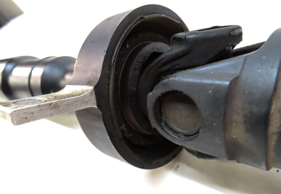 Thumbnail 4: 2009-2014 BMW X5 X6 X5M X6M (E70 E71) REAR DRIVESHAFT DRIVELINE DRIVE LINE SHAFT