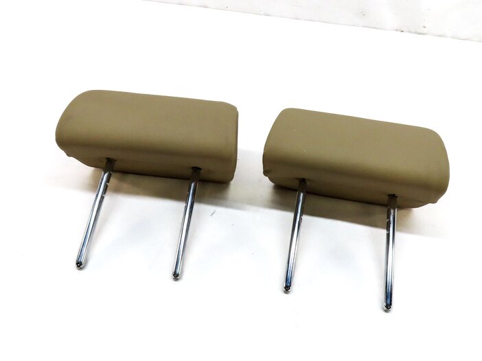 09-13 BMW X5 E70 REAR 2ND ROW LEFT & RIGHT SEAT HEADREST (BEIGE NEVADA LEATHER)