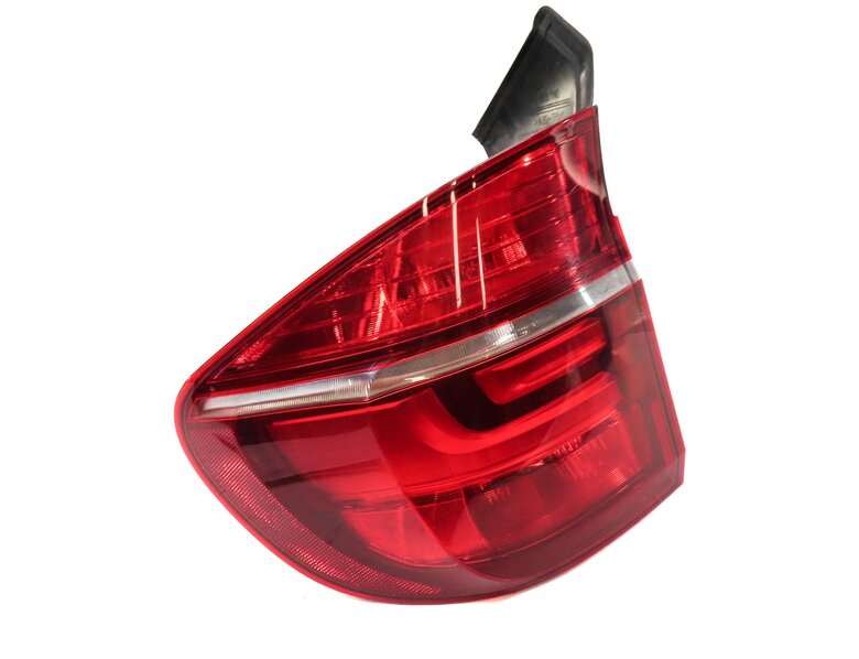 Thumbnail 4: 2011-2013 BMW X5 X5M (E70) LEFT DRIVER REAR OUTER TAILLIGHT BRAKE LIGHT LAMP