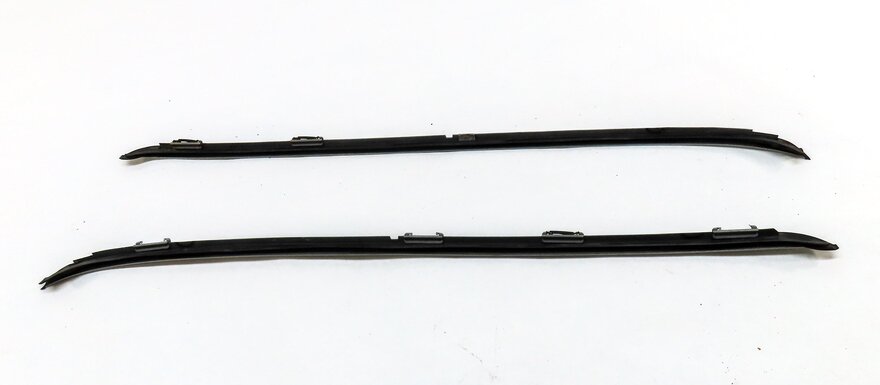 Thumbnail 4: 2012 BMW X5 (E70) FRONT LEFT & RIGHT WINDSHIELD WINDOW SILL TRIM SET 2 (WHITE)