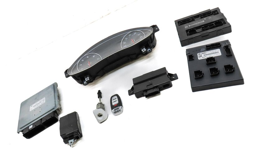 Thumbnail 4: 2013 AUDI A6 (C7) 3.0L SUPER SPEEDOMETER IGNITION BODY ENGINE MODULE & KEY SET