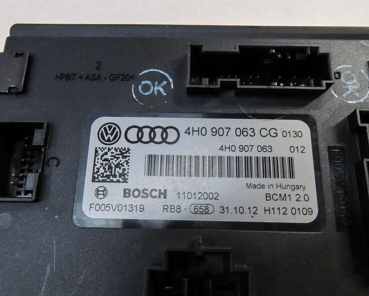 Thumbnail 6: 2013 AUDI A6 (C7) 3.0L SUPER SPEEDOMETER IGNITION BODY ENGINE MODULE & KEY SET
