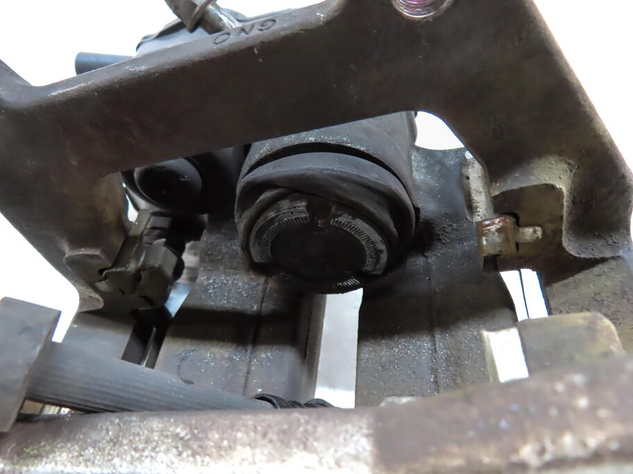 Thumbnail 7: 2012-2017 AUDI A6 A7 (C7) LEFT DRIVER REAR DISC BRAKE CALIPER (330mm ROTOR)