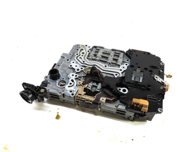Thumbnail 1: 2013-2015 AUDI A6 A7 (C7 4G8) 3.0L AWD QUATTRO - TRANSMISSION VALVE BODY