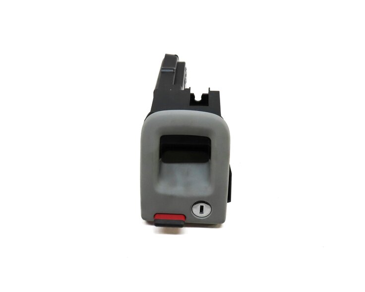 Thumbnail 7: 2013 AUDI A6 C7 REAR 2ND ROW LEFT & RIGHT SEAT LOCK LATCH RELEASE BUTTON (GREY)