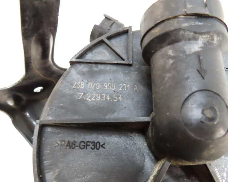 Thumbnail 6: 2013 AUDI A6 (C7) 3.0L SUPER CTUA ENGINE SMOG AIR INJECTION PUMP 079959231A
