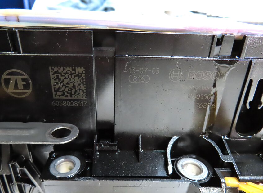 Thumbnail 7: 2013-2016 RANGE ROVER SPORT (L494) SUPERCHARGED - VALVE BODY (AUTO START STOP)
