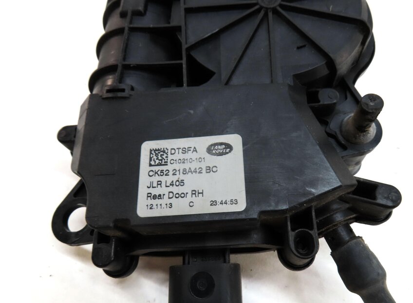 Thumbnail 6: 2013-2022 LAND ROVER DISCOVERY RANGE ROVER SPORT - RIGHT REAR PASSIVE DOOR LATCH