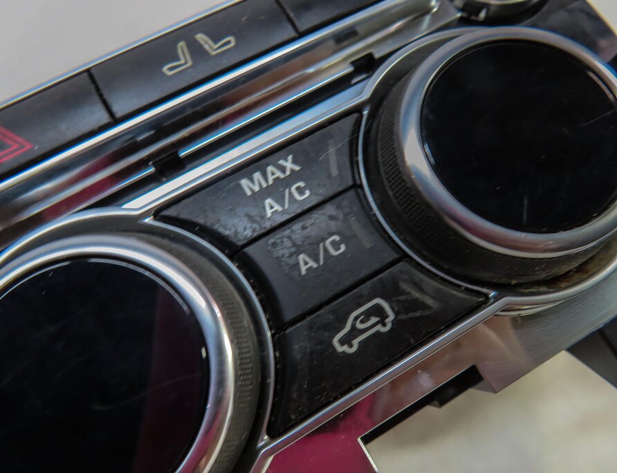 Thumbnail 8: 14-15 RANGE ROVER SPORT (L405 L494) FRONT HEATER A/C TEMPERATURE RADIO CONTROL