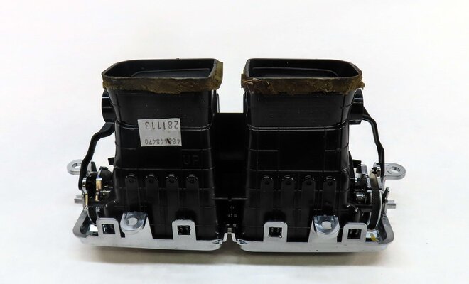 Thumbnail 5: 2014 LAND RANGE ROVER (L405) REAR CENTER CONSOLE A/C HEATER AIR VENT (SILVER)