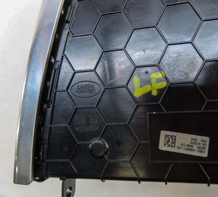 Thumbnail 6: 2014 LAND RANGE ROVER L405 FRONT LEFT DRIVER OUTER A/C HEATER AIR VENT (SILVER)