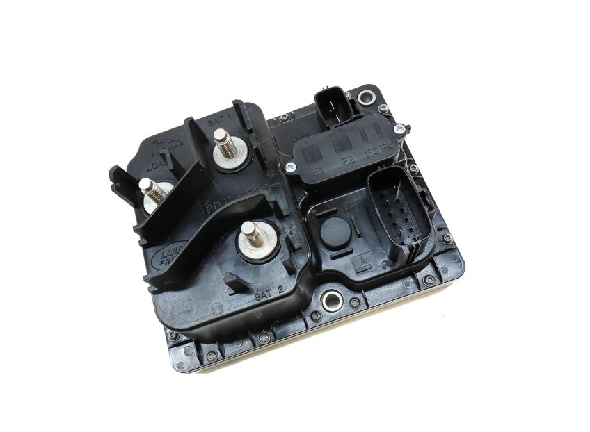 Thumbnail 3: 2014 LAND RANGE ROVER L405 ENGINE IGNITION START STOP POWER DISTRIBUTION MODULE