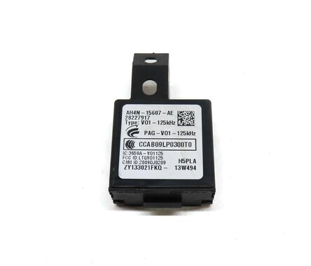 Thumbnail 2: 2014 LAND RANGE ROVER (L405) KEYLESS ENTRY ANTENNA SENSOR CONTROL MODULE