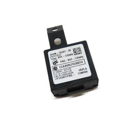Thumbnail 3: 2014 LAND RANGE ROVER (L405) KEYLESS ENTRY ANTENNA SENSOR CONTROL MODULE