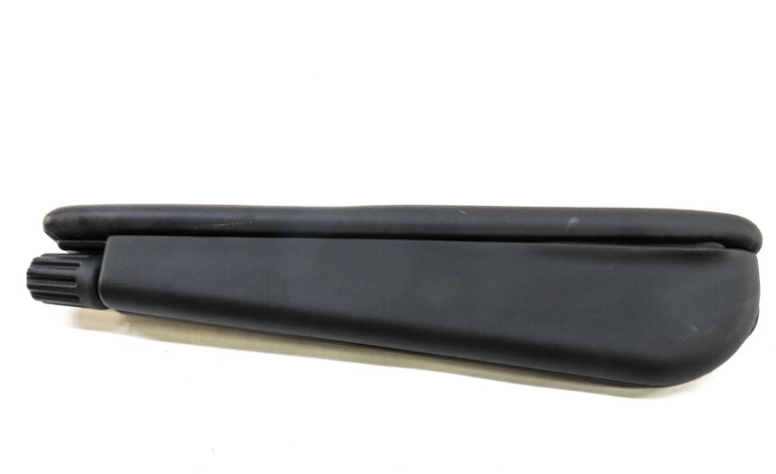 Thumbnail 5: 13-20 RANGE ROVER SPORT DISCOVERY (L405 L462 L494) RIGHT FRONT ARMREST (BLACK)