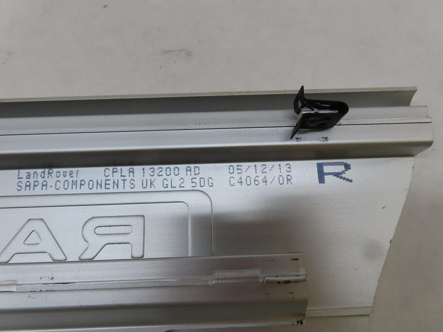 Thumbnail 11: 2014 LAND RANGE ROVER (L405) FRONT & REAR DOOR SILL SCUFF PLATE SET 4 (SILVER)