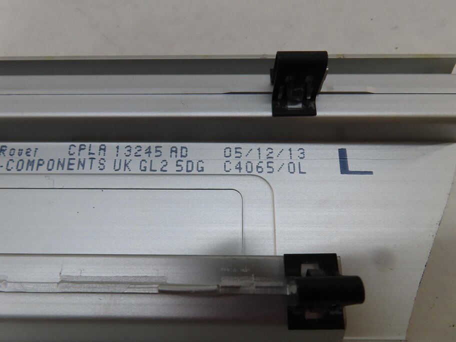 Thumbnail 13: 2014 LAND RANGE ROVER (L405) FRONT & REAR DOOR SILL SCUFF PLATE SET 4 (SILVER)