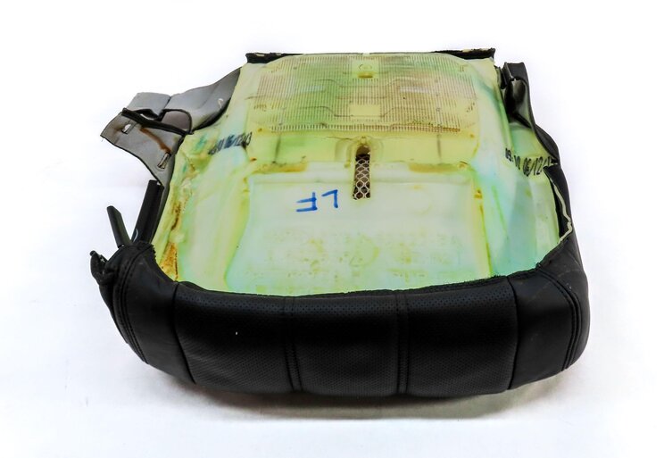 Thumbnail 5: 2014 LAND RANGE ROVER (L405) FRONT LEFT DRIVER LOWER HEATED SEAT CUSHION (BLACK)