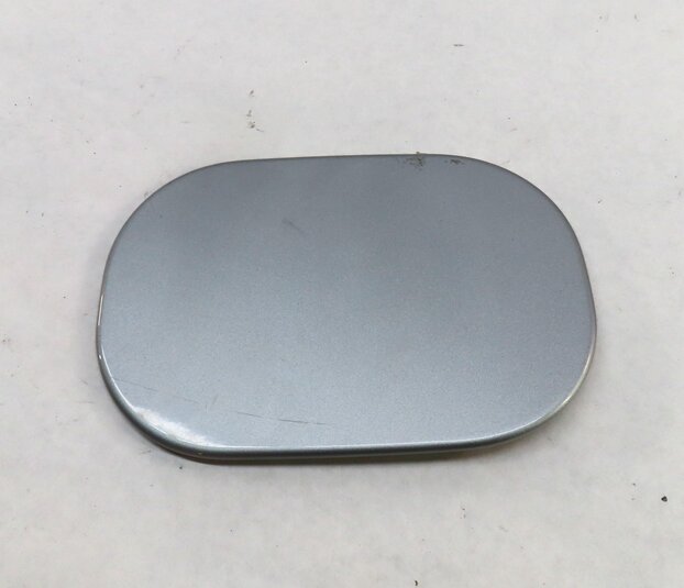 Thumbnail 2: 2013-2021 RANGE ROVER (L405) FUEL TANK DOOR LID COVER TRIM (INDUS SILVER 863)