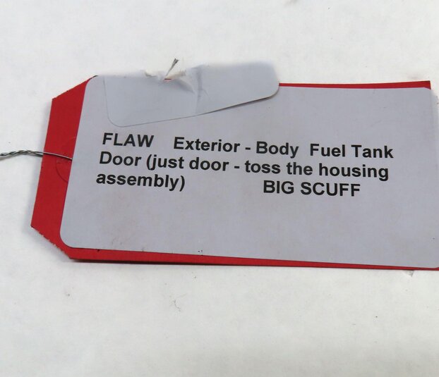 Thumbnail 8: 2013-2021 RANGE ROVER (L405) FUEL TANK DOOR LID COVER TRIM (INDUS SILVER 863)