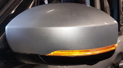 Thumbnail 2: 2014-2017 RANGE ROVER (L405) LEFT AUTODIM BLIND SPOT CAMERA DOOR MIRROR (SILVER)