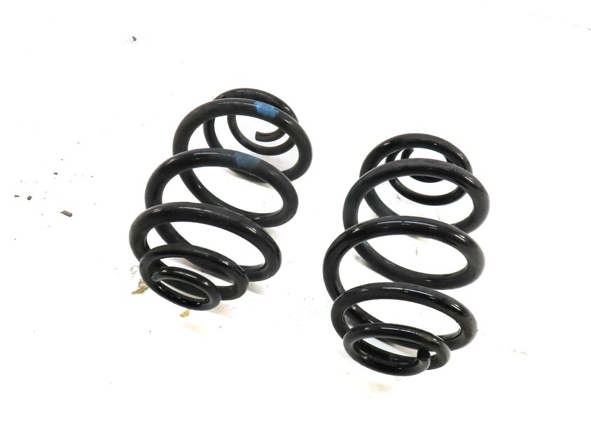 2003-2008 BMW Z4 (E85) LEFT & RIGHT REAR STANDARD SUSPENSION COIL SPRING SET 2