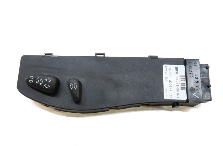 Thumbnail 4: 2005 BMW Z4 CONVERTIBLE (E85) FRONT RIGHT PASSENGER SEAT ADJUST SWITCH 8099074