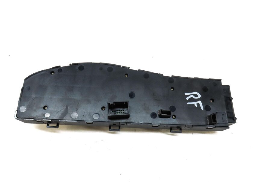 Thumbnail 6: 2005 BMW Z4 CONVERTIBLE (E85) FRONT RIGHT PASSENGER SEAT ADJUST SWITCH 8099074