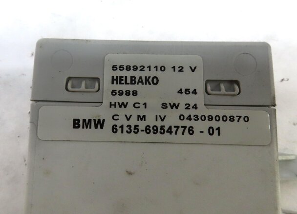 Thumbnail 4: 2003-2008 BMW Z4 (E85) ROADSTER - CONVERTIBLE TOP LIFT CONTROL MODULE