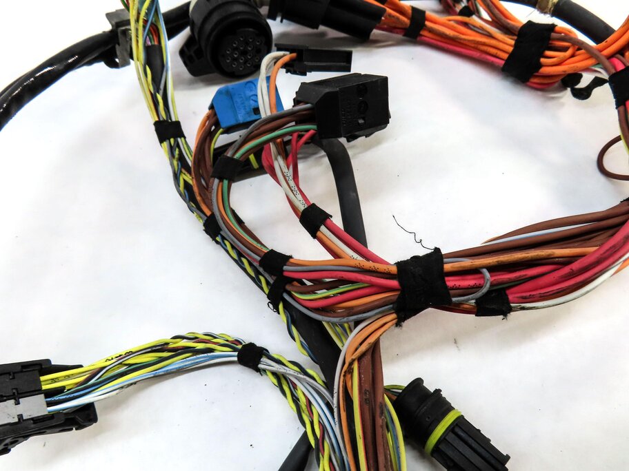 Thumbnail 6: 2005 BMW Z4 CONVERTIBLE (E85) AUTO AUTOMATIC TRANSMISSION WIRING WIRE HARNESS