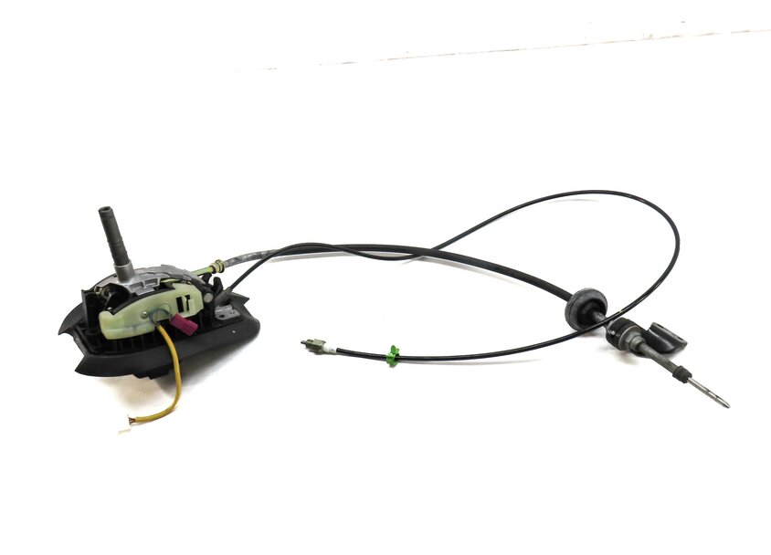 Thumbnail 4: 2005 BMW Z4 CONVERTIBLE (E85) AUTO TRANSMISSION SHIFTER SHIFT ASSEMBLY & CABLE