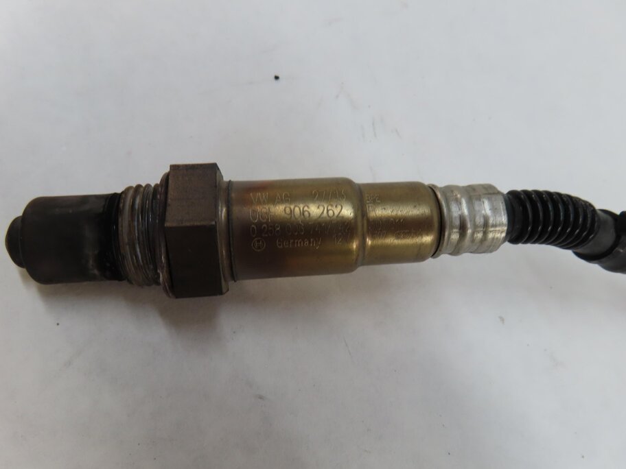 Thumbnail 5: 2012 AUDI Q5 (B8 8R) 2.0L TURBO CAEB ENGINE O2 OXYGEN SENSOR SET 2 07L906262